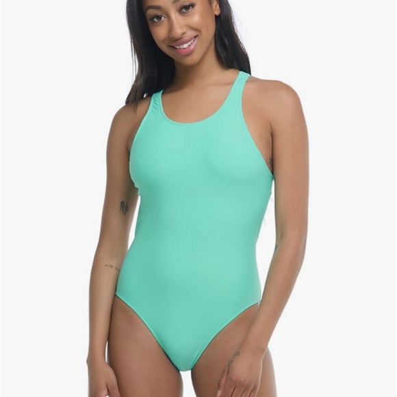 Beautiful women’s size XL padded razorback new teal swimsuit - Picture 1 of 4